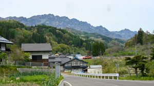 【戸隠1】遠くに戸隠連峰が見えてきました