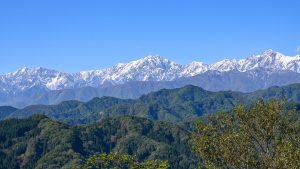 右から五竜岳、鹿島槍ヶ岳、爺ヶ岳