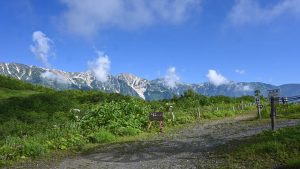 瞬時に見えた白馬三山